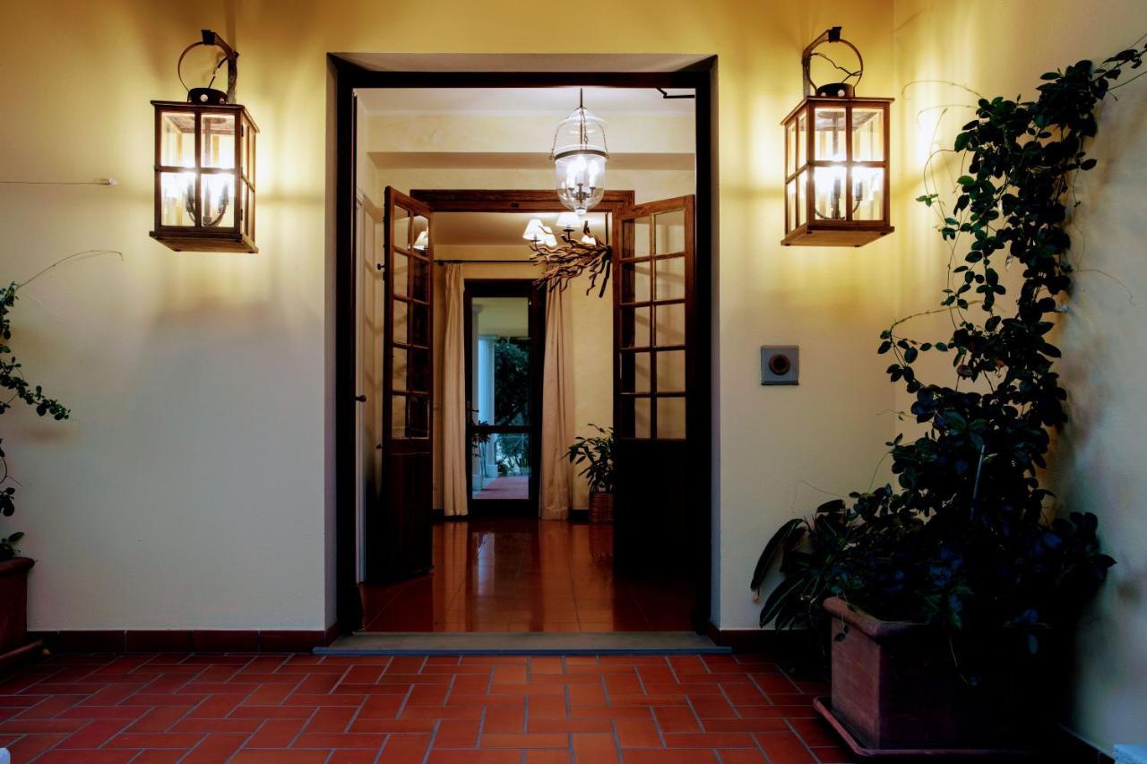 Guest House Dalu ดอร์กาลี ภายนอก รูปภาพ