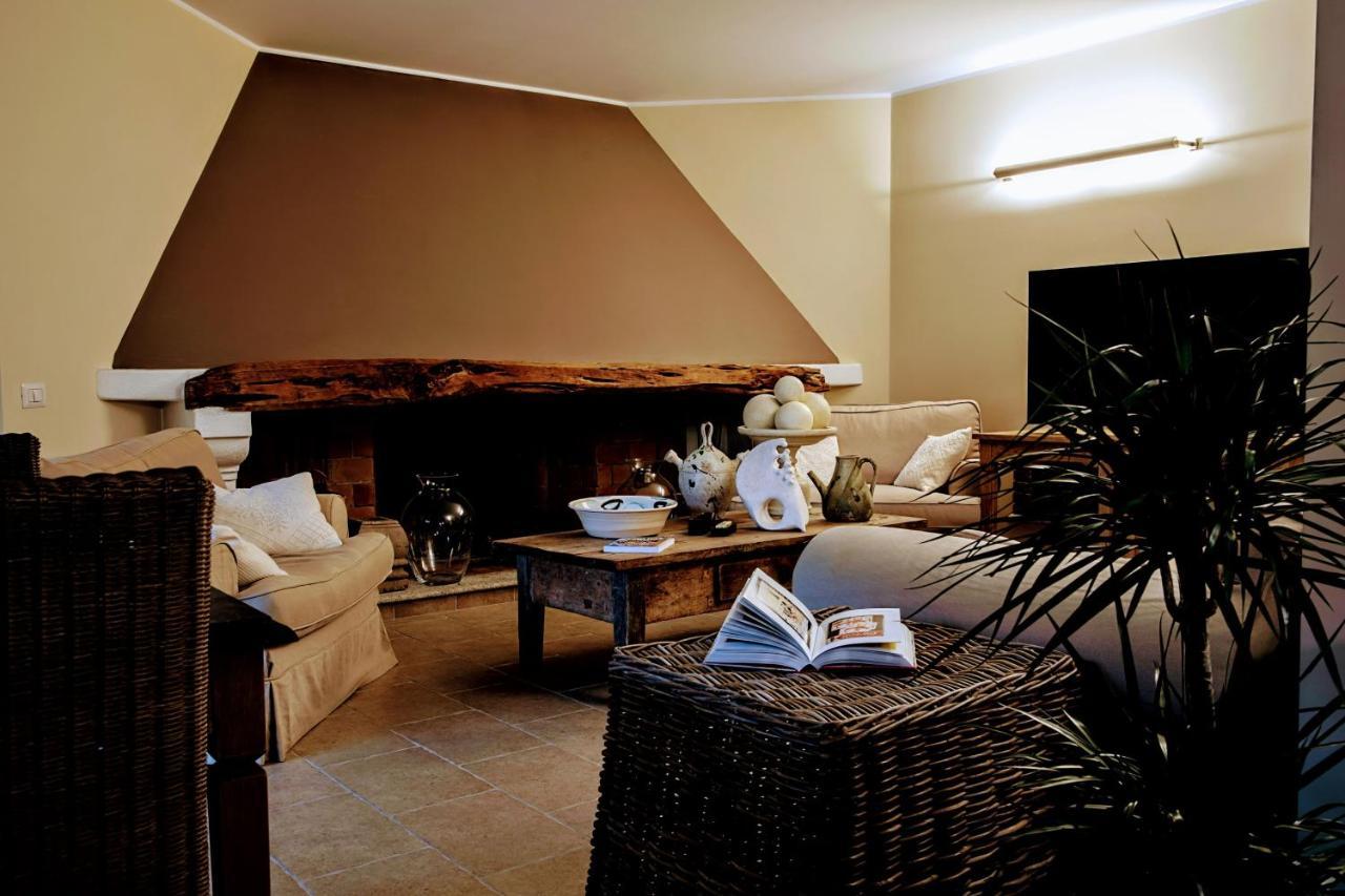 Guest House Dalu ดอร์กาลี ภายนอก รูปภาพ