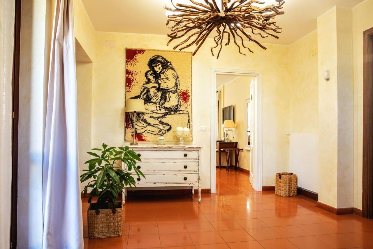Guest House Dalu ดอร์กาลี ภายนอก รูปภาพ