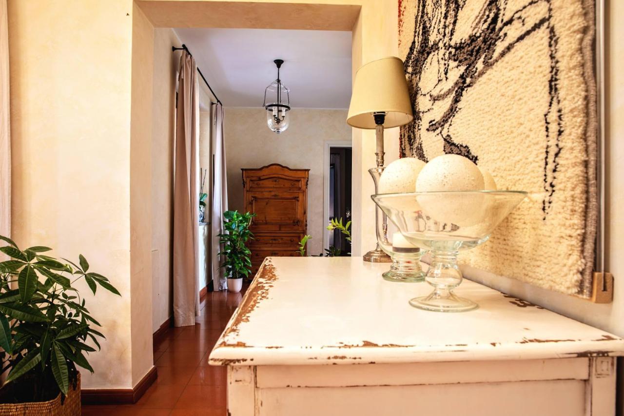 Guest House Dalu ดอร์กาลี ภายนอก รูปภาพ